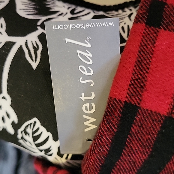 Faux Leather Jacket Cropped - Picture 4 of 4